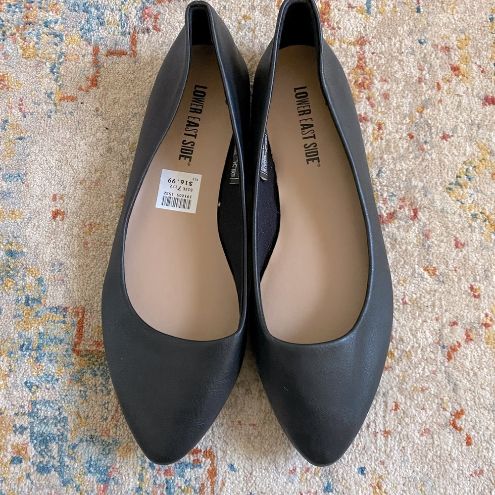 LOWER EAST SIDE Pointed Flats || Size 7.5 || Like New